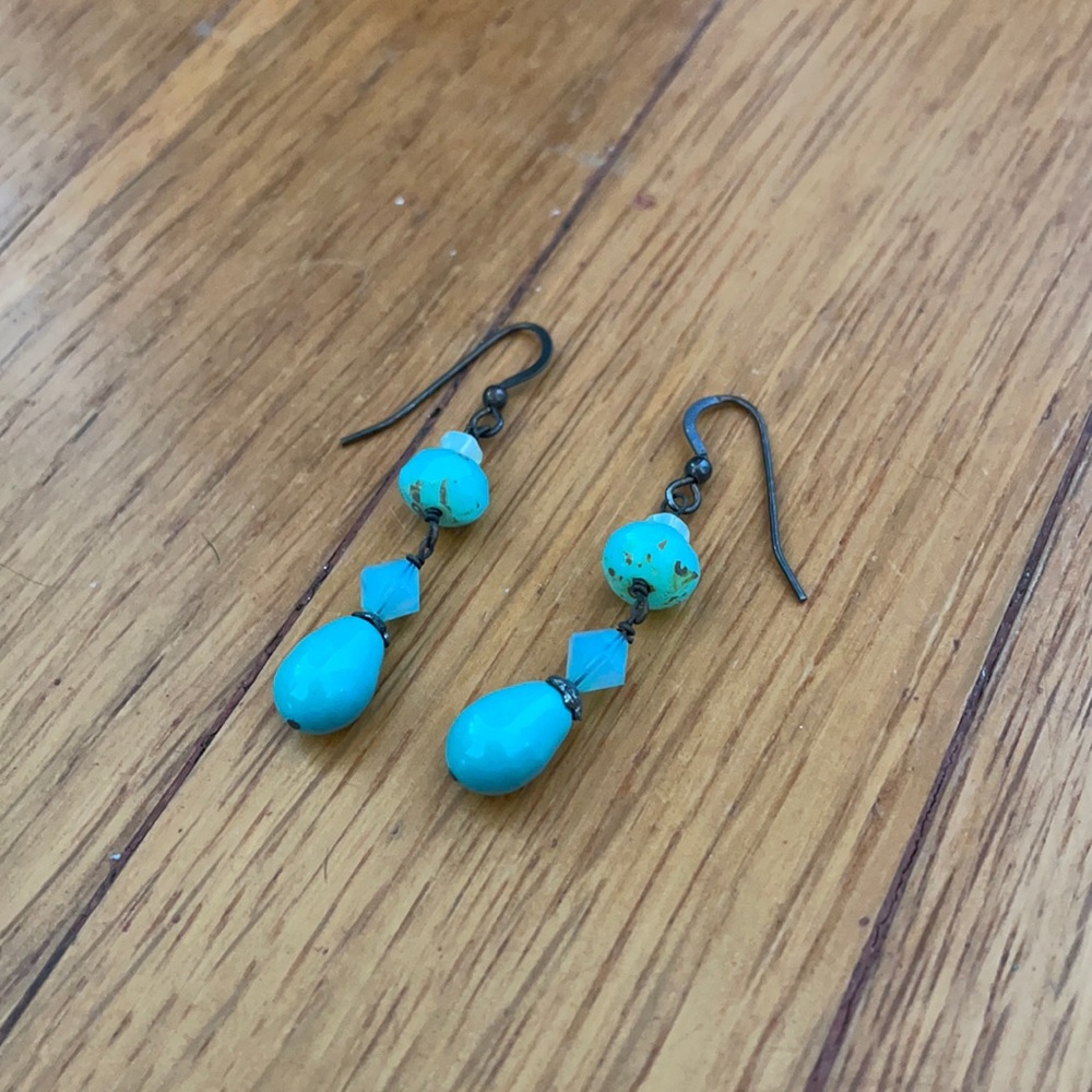 5/15 🌸 turquoise earrings